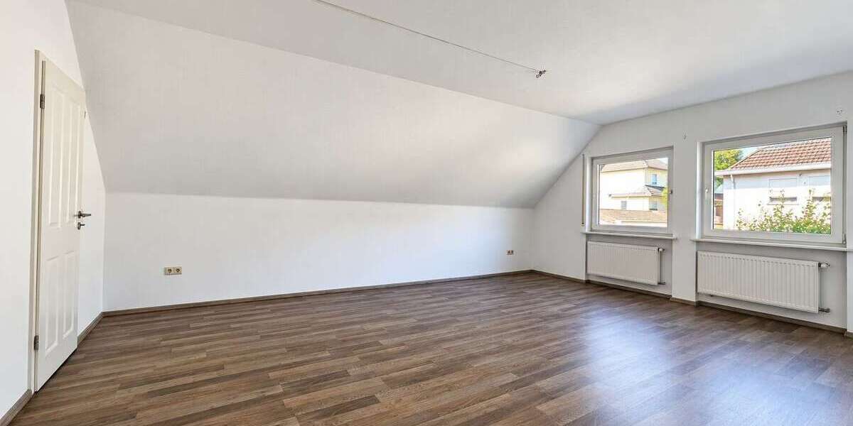 Etagenwohnung Overath-Zentrum Zentrum - 3 Zimmer, 73 m&sup2;, 876&euro; | Angebot:27617429