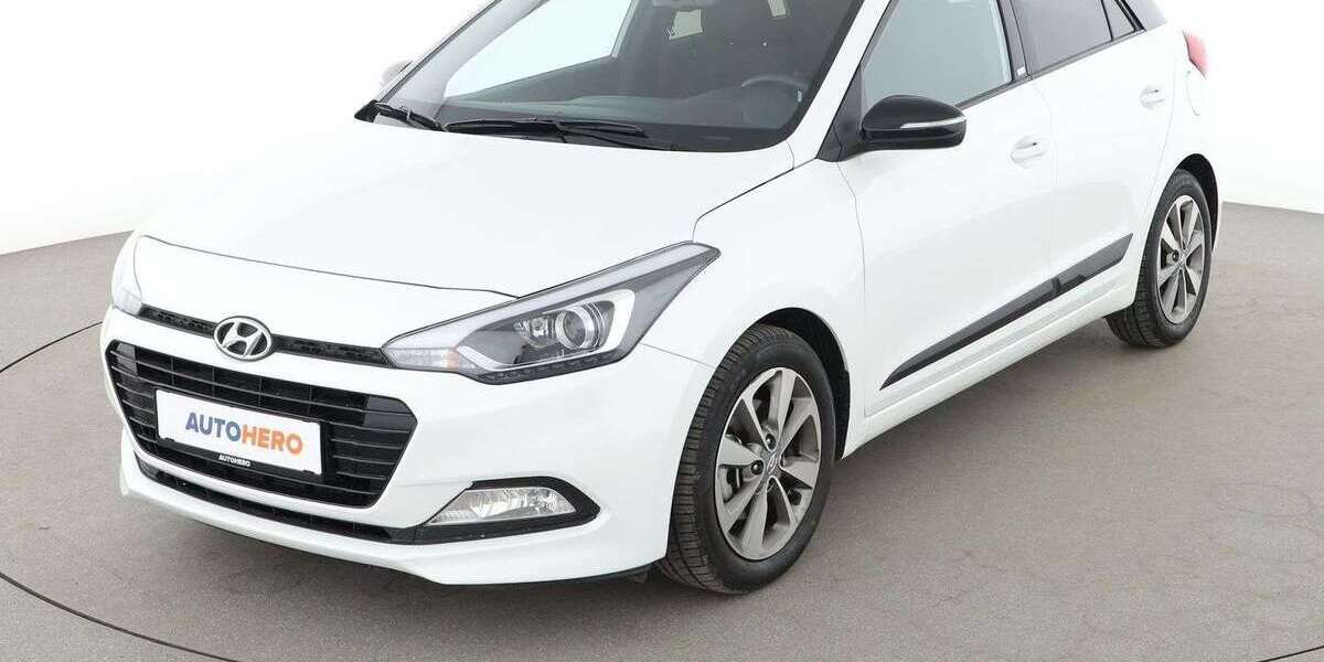 Hyundai i20 17.651 km 11.500 &euro; Köln 50739