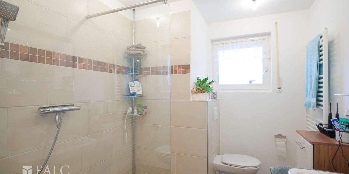 Einfamilienhaus Kürten Broich - 5 Zimmer, 129 m&sup2;, 432.000&euro; | Angebot:24825794