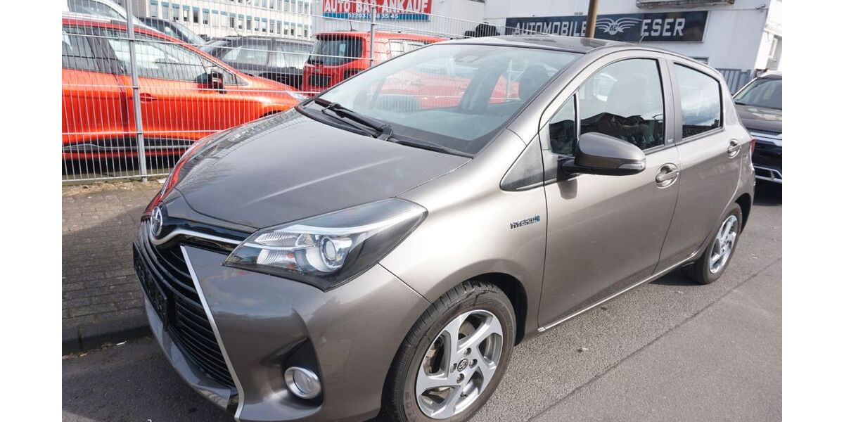 Toyota Yaris 34.550 km 13.499 &euro; Köln 51143