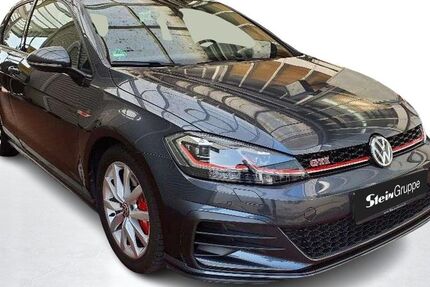 VW Golf 72.700 km 22.469 € Siegburg 53721