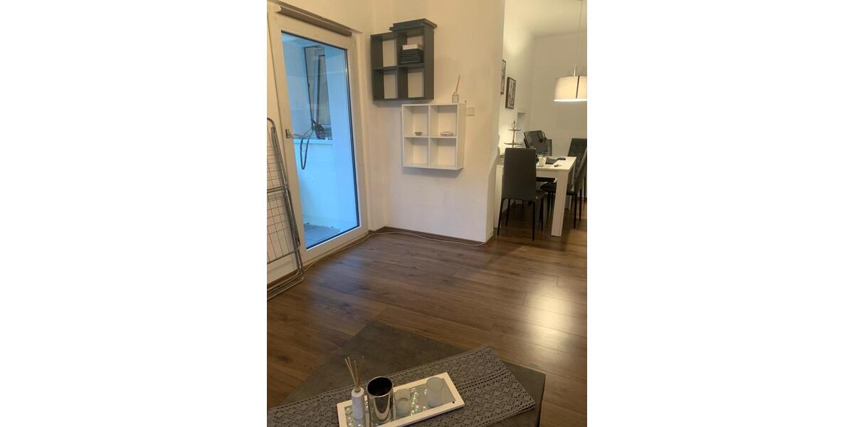 Etagenwohnung Solingen Wald - 2 Zimmer, 60 m&sup2;, 800&euro; | Angebot:27587158