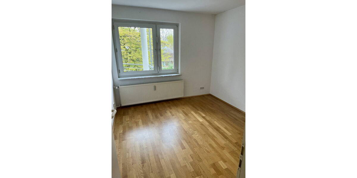 Etagenwohnung Köln Rodenkirchen - 3 Zimmer, 86 m&sup2;, 1.200&euro; | Angebot:26286508