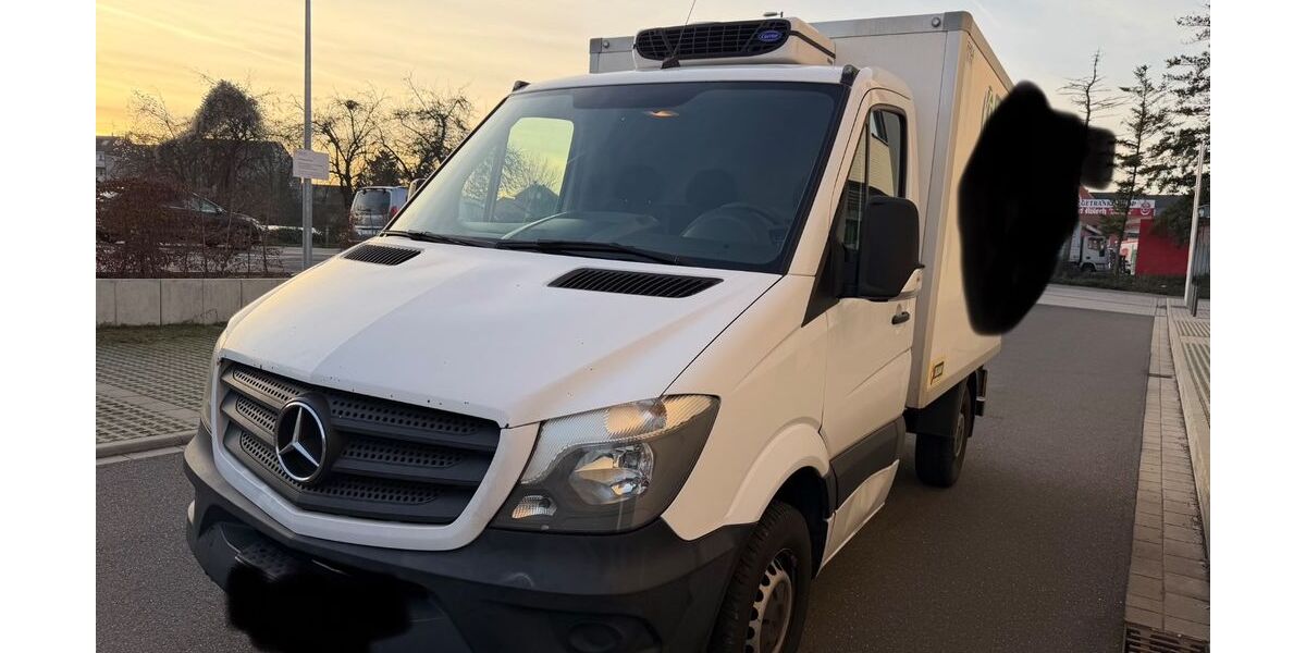 Mercedes-Benz Sprinter 379.000 km 7.950 &euro; Köln 51105