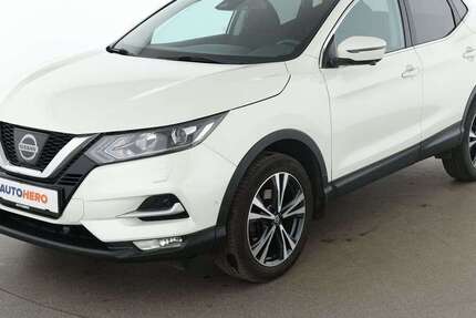 Nissan Qashqai 52.763 km 13.790 &euro; Köln 50739