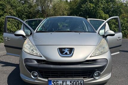 Peugeot 207 179.880 km 2.900 &euro; Solingen 42657