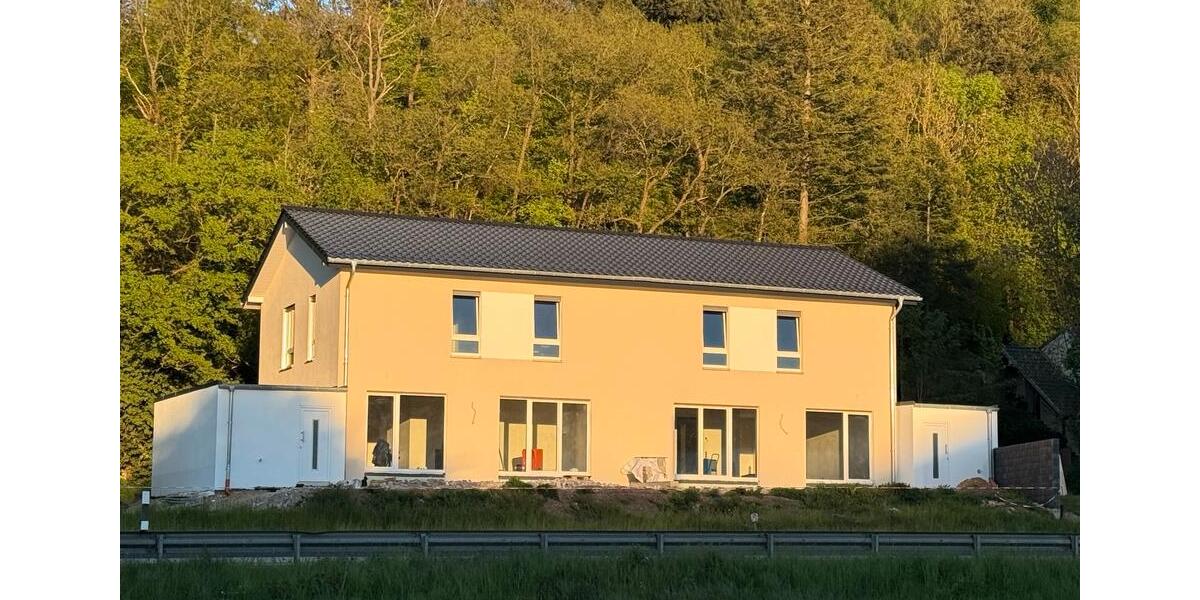 Doppelhaushälfte Euskirchen Dom-Esch - 4 Zimmer, 131 m&sup2;, 1.550&euro; | Angebot:26426757