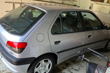 Peugeot 306 74.000 km 2.950 &euro; Rösrath 51503