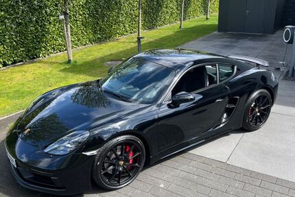 Porsche Cayman 19.749 km 88.980 &euro; Köln 51069