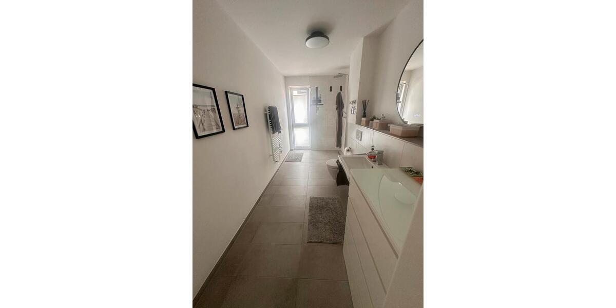 Erdgeschoßwohnung Burscheid - 5 Zimmer, 108 m&sup2;, 489.000&euro; | Angebot:27263699