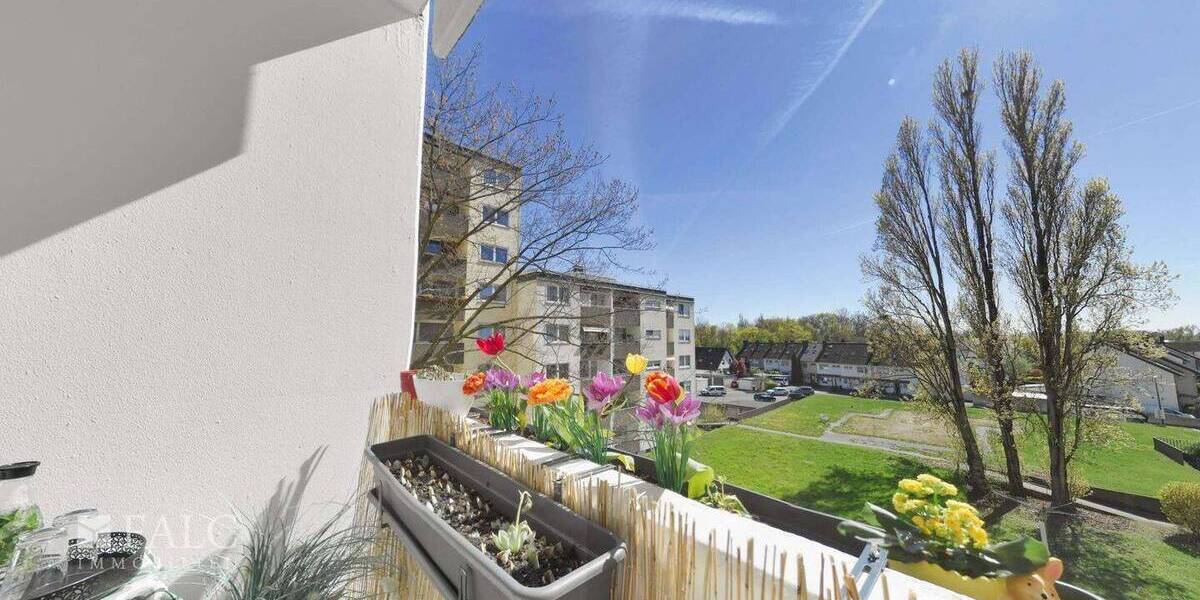 Etagenwohnung Köln-Zündorf Zündorf - 4 Zimmer, 84 m&sup2;, 329.000&euro; | Angebot:26219576