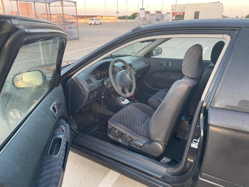 Honda Civic 212.000 km 3.162 € Kerpen 50171