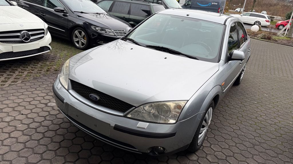 Ford Mondeo 224.000 km 2.450 &euro; Köln 51147