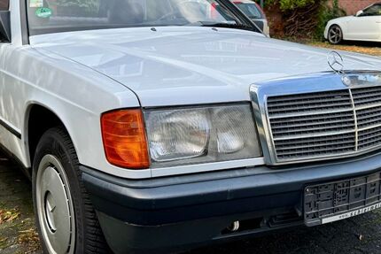 Mercedes-Benz 190 110.000 km 6.999 &euro; Hennef 53773