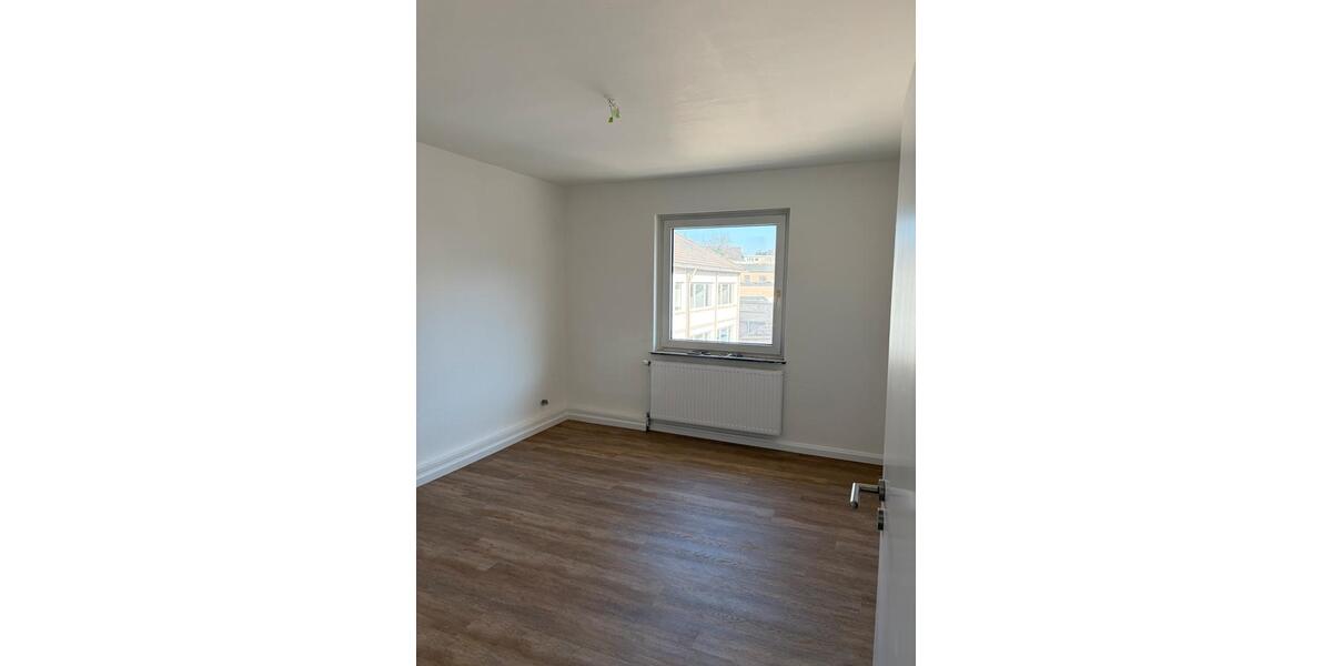 Etagenwohnung Solingen - 2 Zimmer, 45 m&sup2;, 90.000&euro; | Angebot:26250394