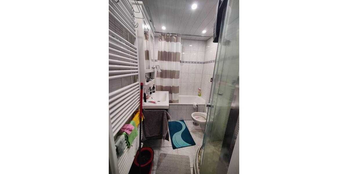 Etagenwohnung Rösrath - 4 Zimmer, 82 m&sup2;, 295.000&euro; | Angebot:24583514