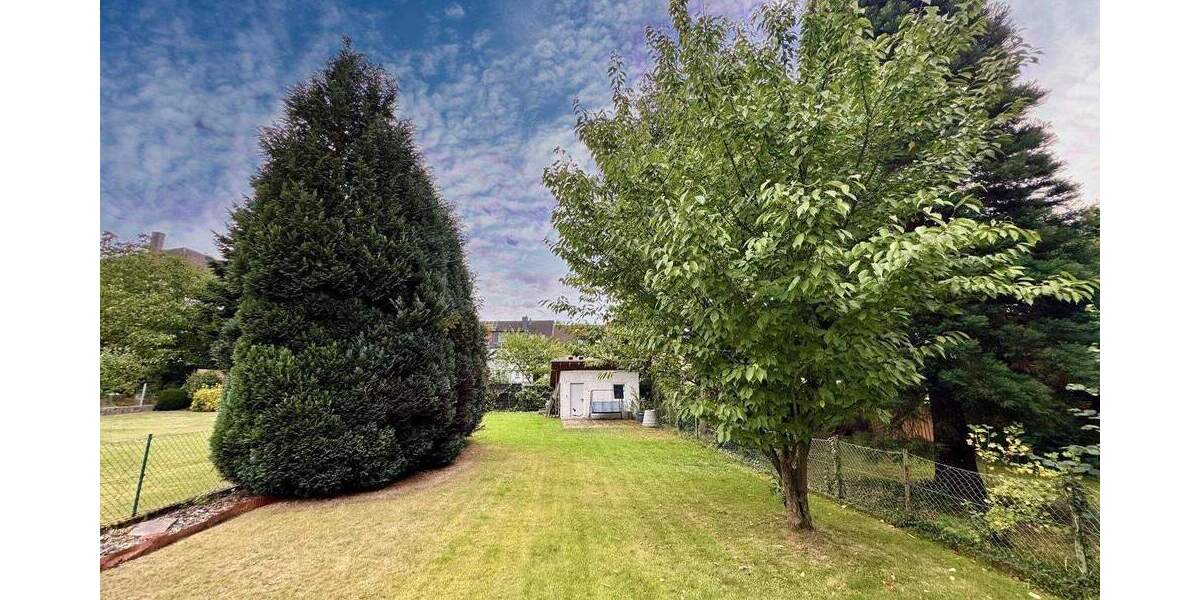 Mehrfamilienhaus, Wohnhaus Leverkusen Quettingen - 6 Zimmer, 191 m&sup2;, 599.000&euro; | Angebot:24401000