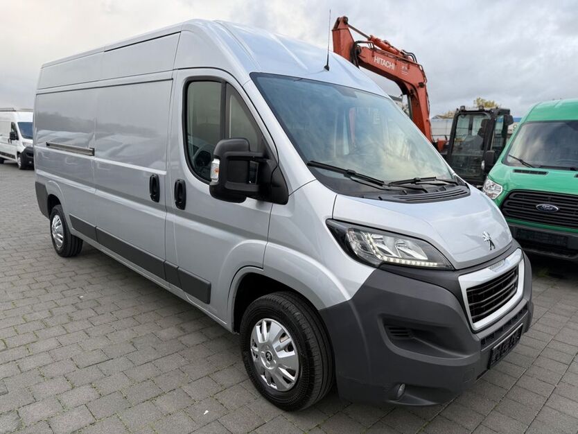 Peugeot Boxer 96.000 km 13.900 € Bedburg (bei Köln) 50181