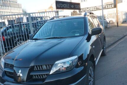 Mitsubishi Outlander 152.000 km 1.499 &euro; Köln 51143
