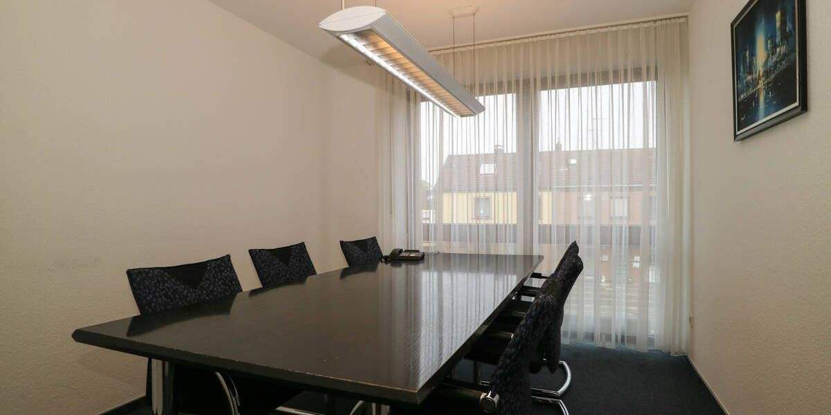 Viel Platz für ruhige Arbeit in Dormagen-Horrem 5 zimmer