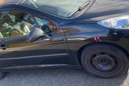 Peugeot 207 91.500 km 3.400 &euro; Bergheim 50129