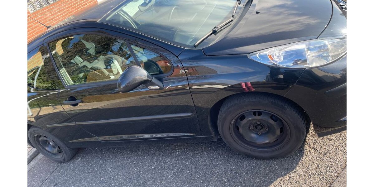 Peugeot 207 91.500 km 3.400 &euro; Bergheim 50129