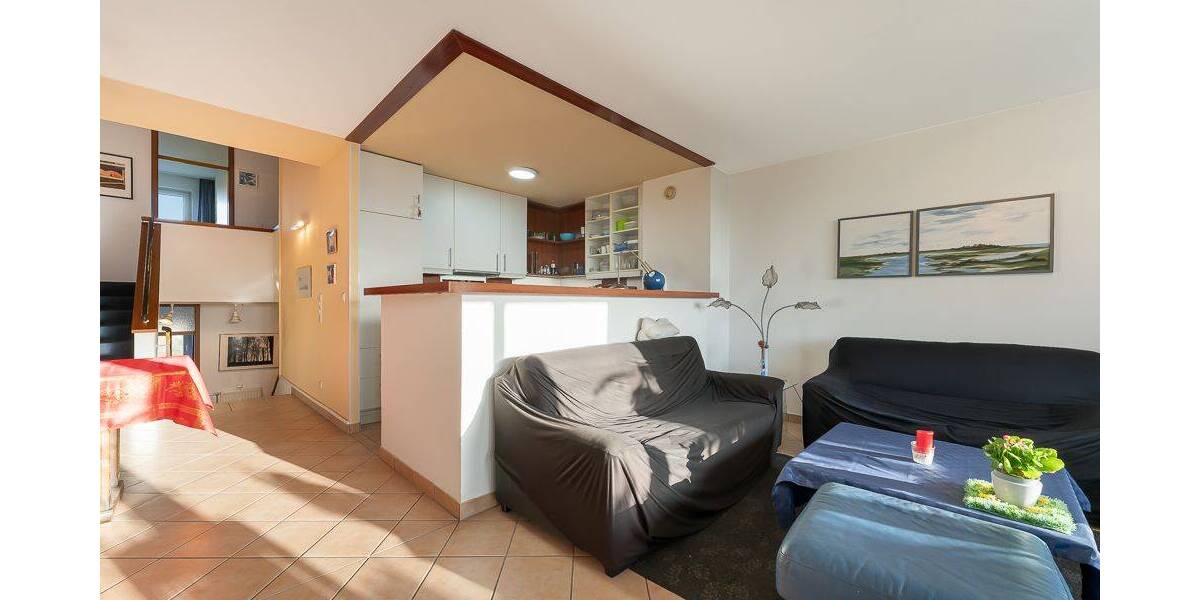 Etagenwohnung Köln Junkersdorf - 4 Zimmer, 113 m&sup2;, 349.000&euro; | Angebot:26027628