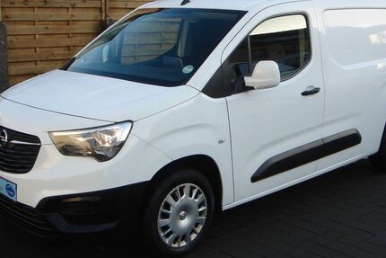 Opel Combo 99.780 km 11.980 &euro; Hilden 40721