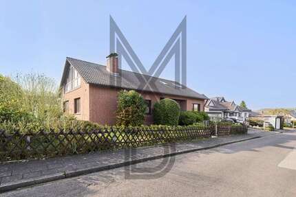 Haus Bergisch Gladbach / Schildgen Schildgen - 6.5 Zimmer, 175 m&sup2;, 600.000&euro; | Angebot:26050963