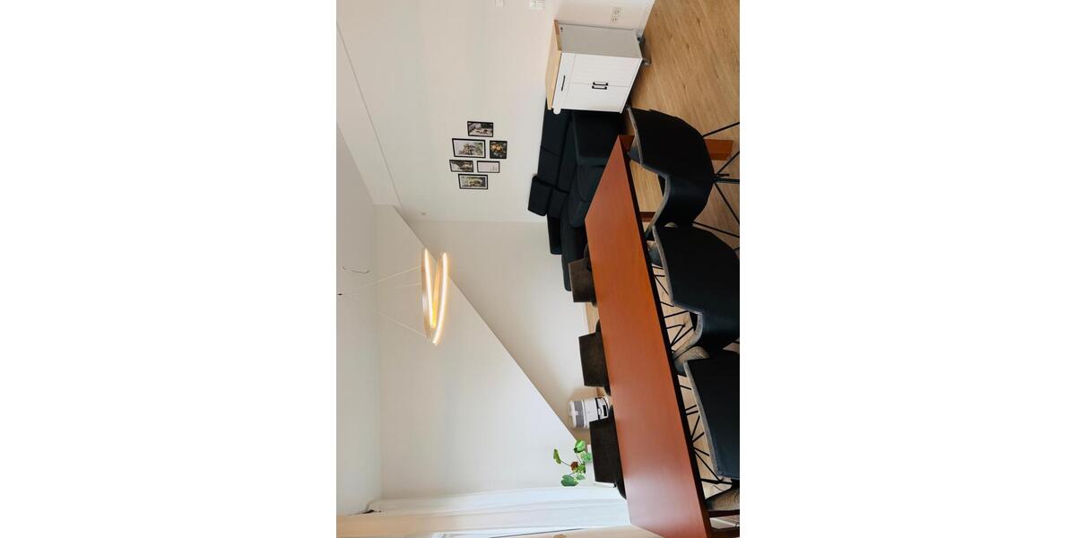 Dachgeschoßwohnung Bergisch Gladbach Gronau - 3 Zimmer, 76 m&sup2;, 1.300&euro; | Angebot:25792064