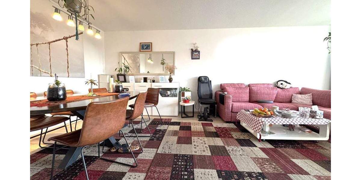 Etagenwohnung Köln Ostheim - 3 Zimmer, 66 m&sup2;, 215.000&euro; | Angebot:25089295