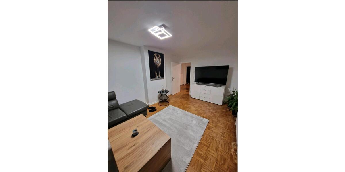 Einfamilienhaus Köln Mülheim - 3 Zimmer, 85 m&sup2;, 1.300&euro; | Angebot:25285859