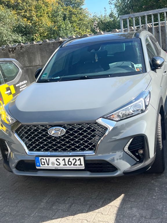 Hyundai TUCSON 105.000 km 20.000 € Grevenbroich 41515