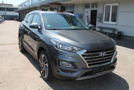 Hyundai TUCSON 53.945 km 15.900 &euro; Bonn 53227