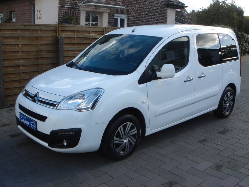 Citroen Berlingo 57.400 km 14.480 € Hilden 40721