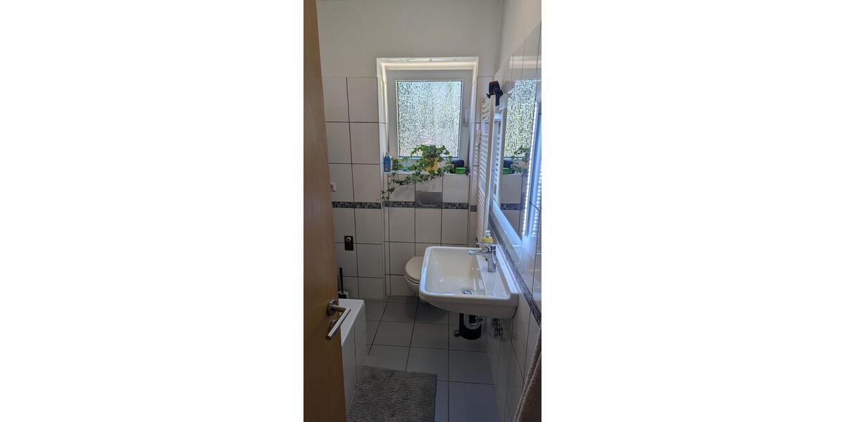 Erdgeschoßwohnung Bergisch Gladbach Paffrath - 3 Zimmer, 74 m&sup2;, 820&euro; | Angebot:26704985
