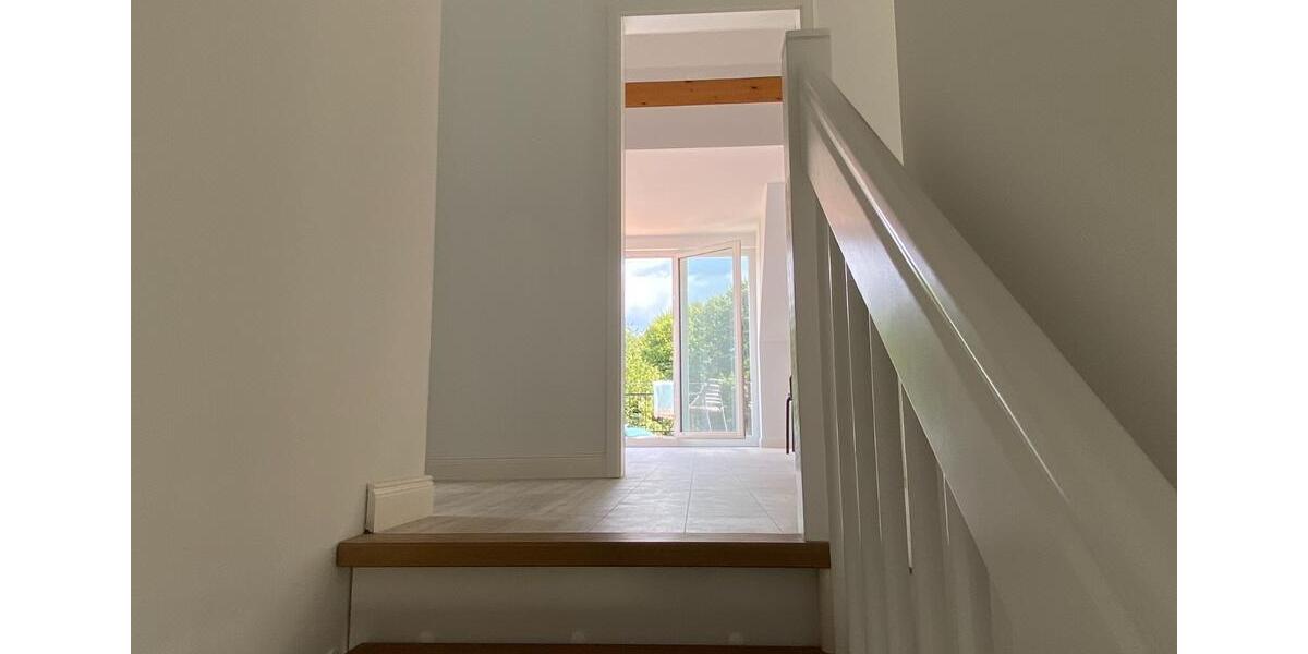 Einfamilienhaus Lohmar - 6 Zimmer, 208 m&sup2;, 3.190&euro; | Angebot:24513027