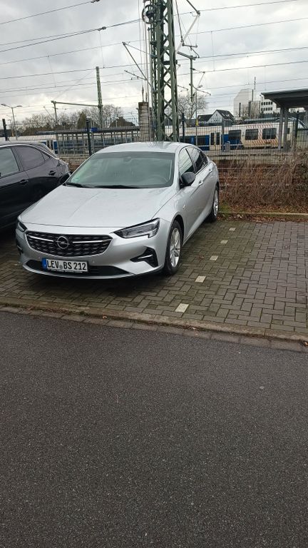 Opel Insignia 102.500 km 15.290 € Leverkusen 51379