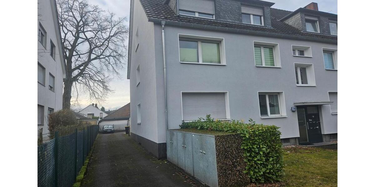 Dachgeschoßwohnung Köln Porz - 3 Zimmer, 80 m&sup2;, 244.000&euro; | Angebot:26762715