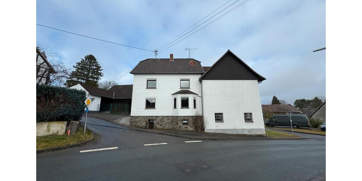 Einfamilienhaus Hennef (Sieg) - 4 Zimmer, 146 m&sup2;, 1.250&euro; | Angebot:25261333