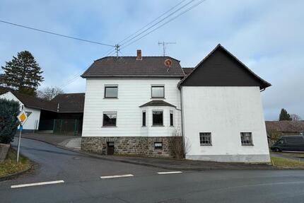 Haus Hennef (Sieg) - 4 Zimmer, 146 m&sup2;, 1.250&euro; | Angebot:25261333