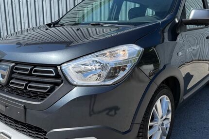 Dacia Lodgy 199.999 km 7.490 &euro; Bergisch Gladbach 51467