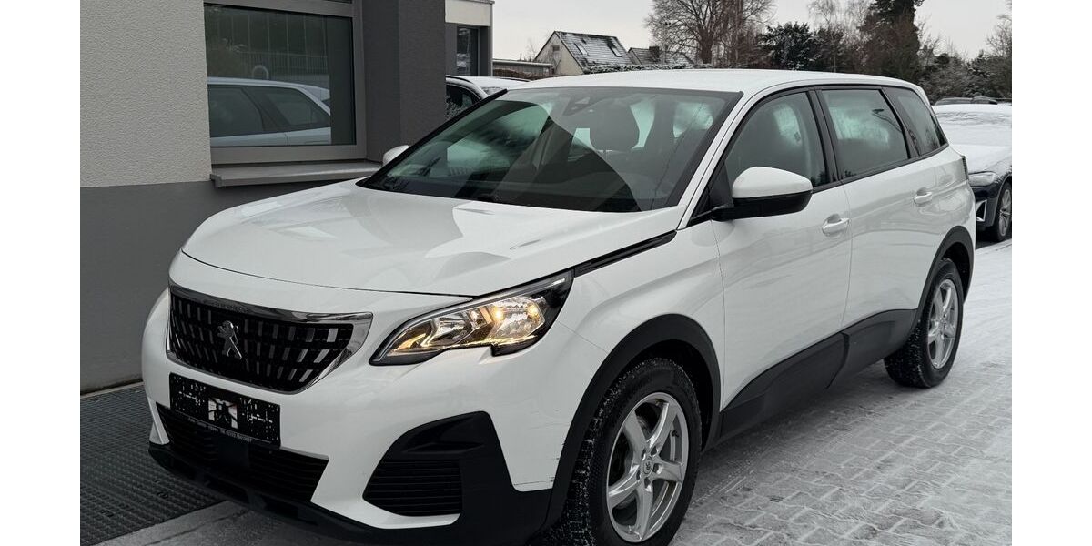 Peugeot 5008 226.823 km 10.990 &euro; Hilden 40721