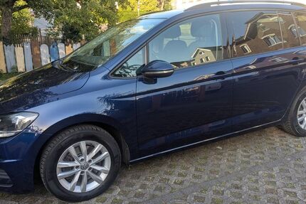 VW Touran 169.529 km 9.500 &euro; Solingen 42697