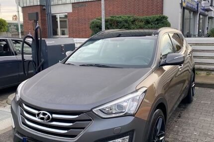 Hyundai SANTA FE 176.000 km 11.300 € Hürth 50354