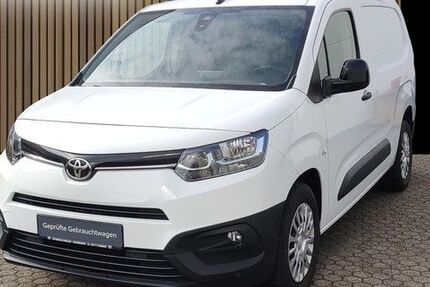 Toyota Proace City 31.000 km 17.290 &euro; Leverkusen 51381