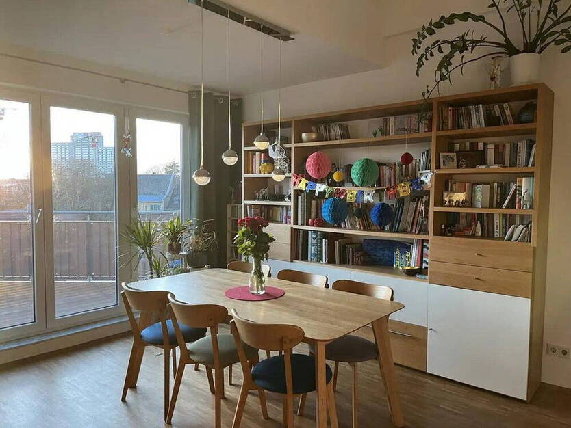Wunderschöne, helle 5-Zimmer-Dachgeschoßwohnung mit Balkon, Garagenstellplatz und EBK in Ehrenfeld