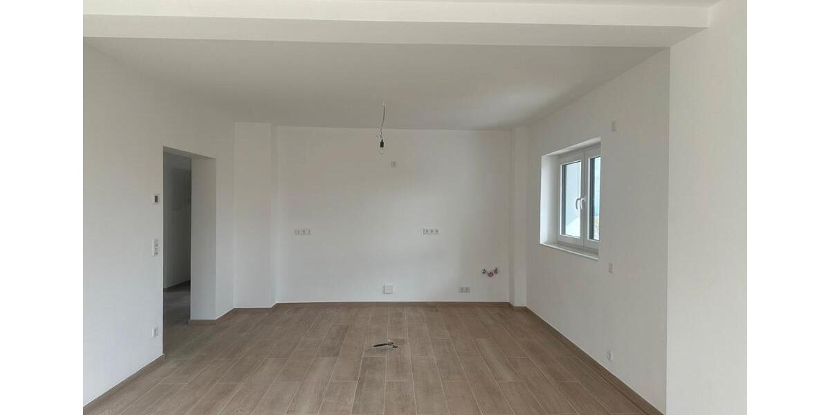 Erdgeschoßwohnung Bornheim - 3 Zimmer, 77 m&sup2;, 1.200&euro; | Angebot:26271485