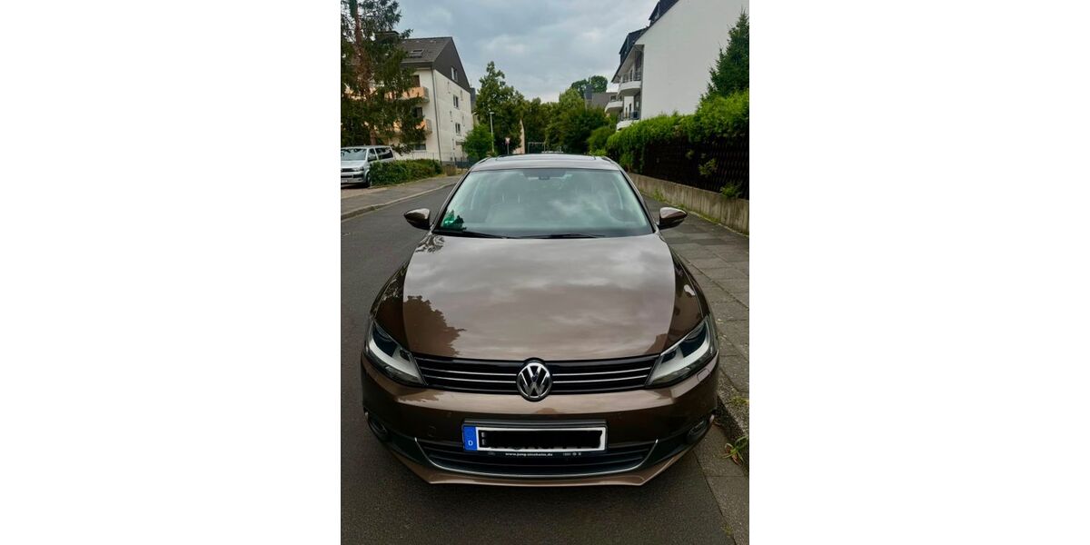 VW Jetta 149.600 km 9.500 &euro; Bonn 53117