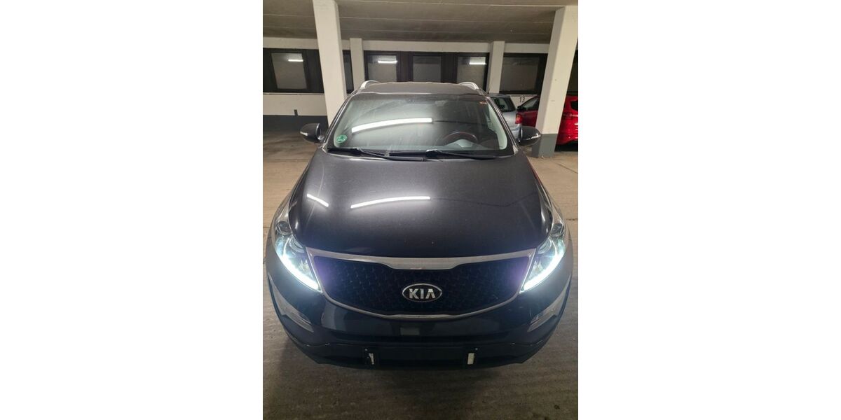 Kia Sportage 135.000 km 8.950 € Köln 50765